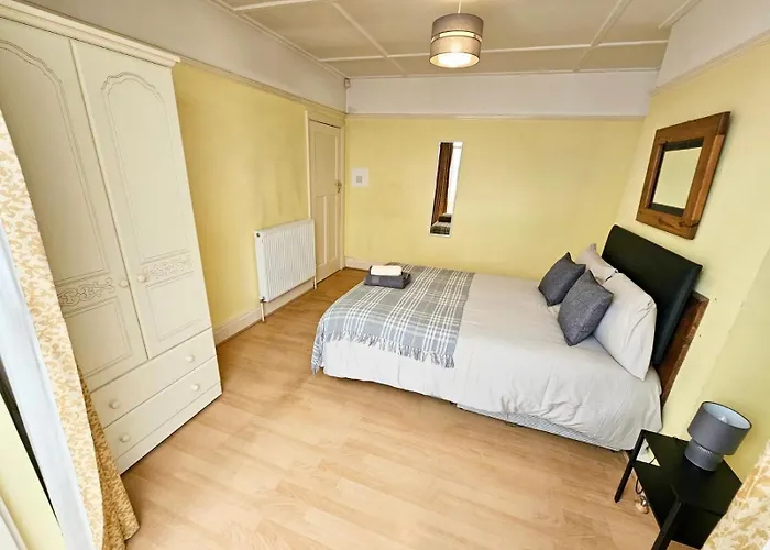 Ubytování v soukromí Double With Private Conservatory *